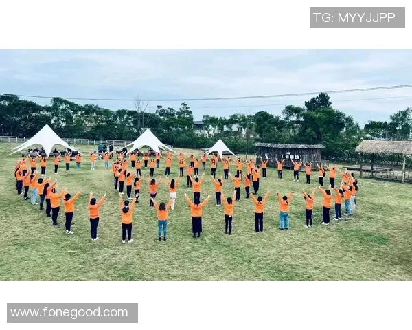 足球洛神引领新潮流展现青春风采与团队精神的完美结合